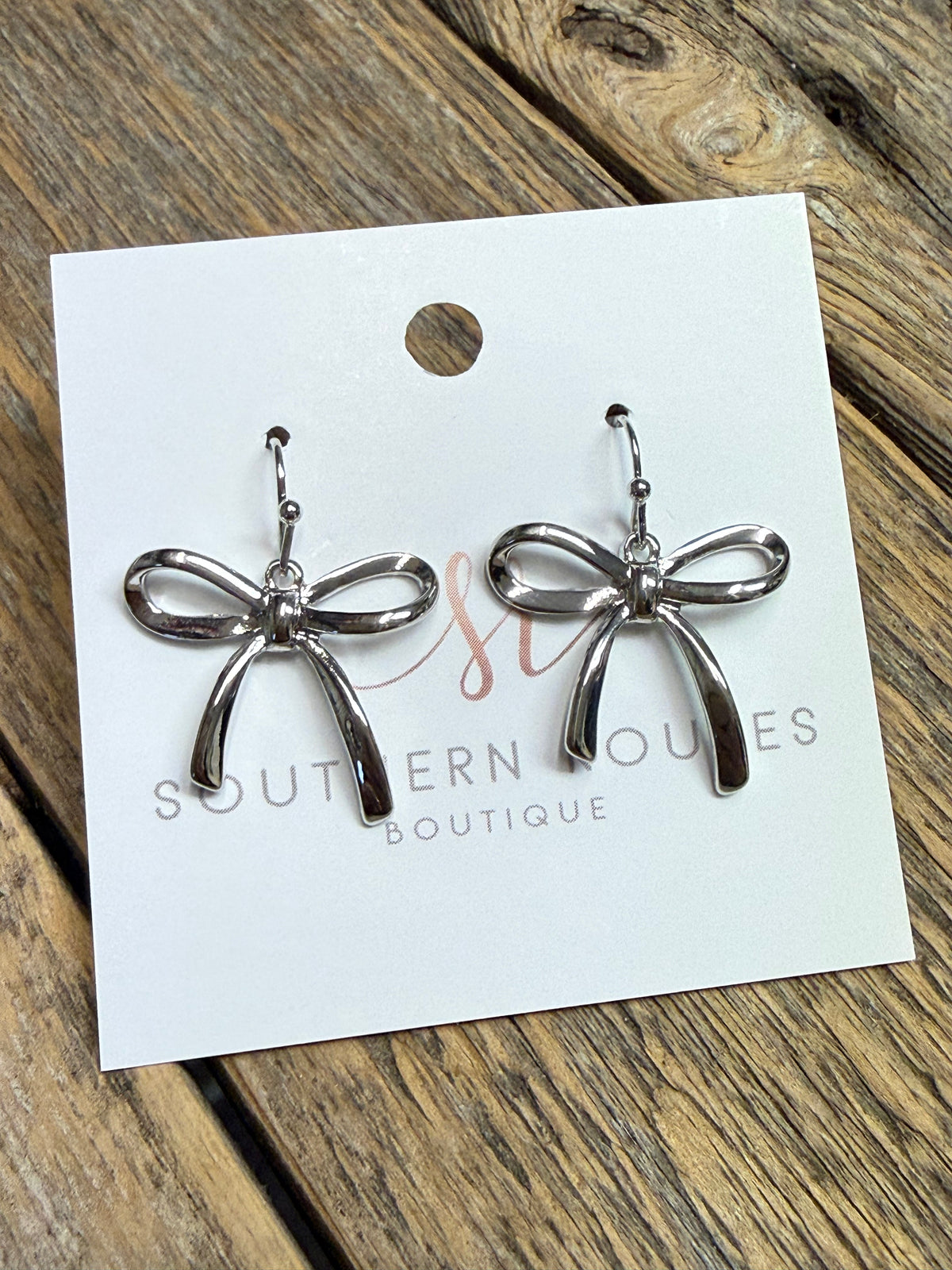 Bow Dangle Earrings | Silver