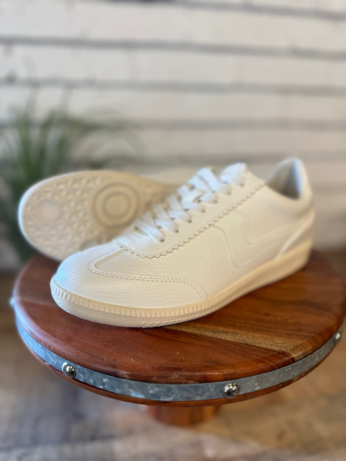 The Kyla Classic Low Top Sneaker | White