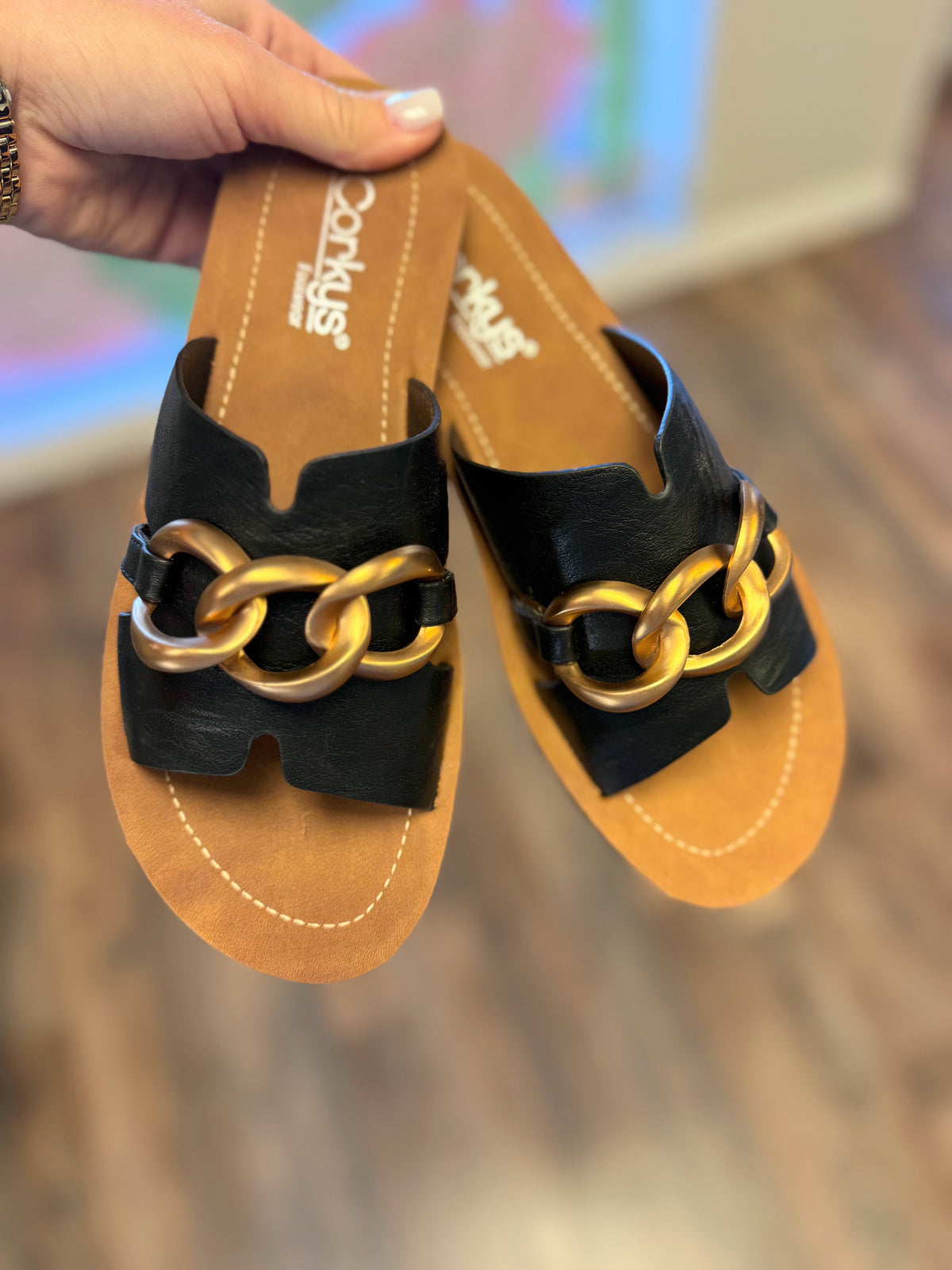 Corky's Chain Letter Sandal | Black