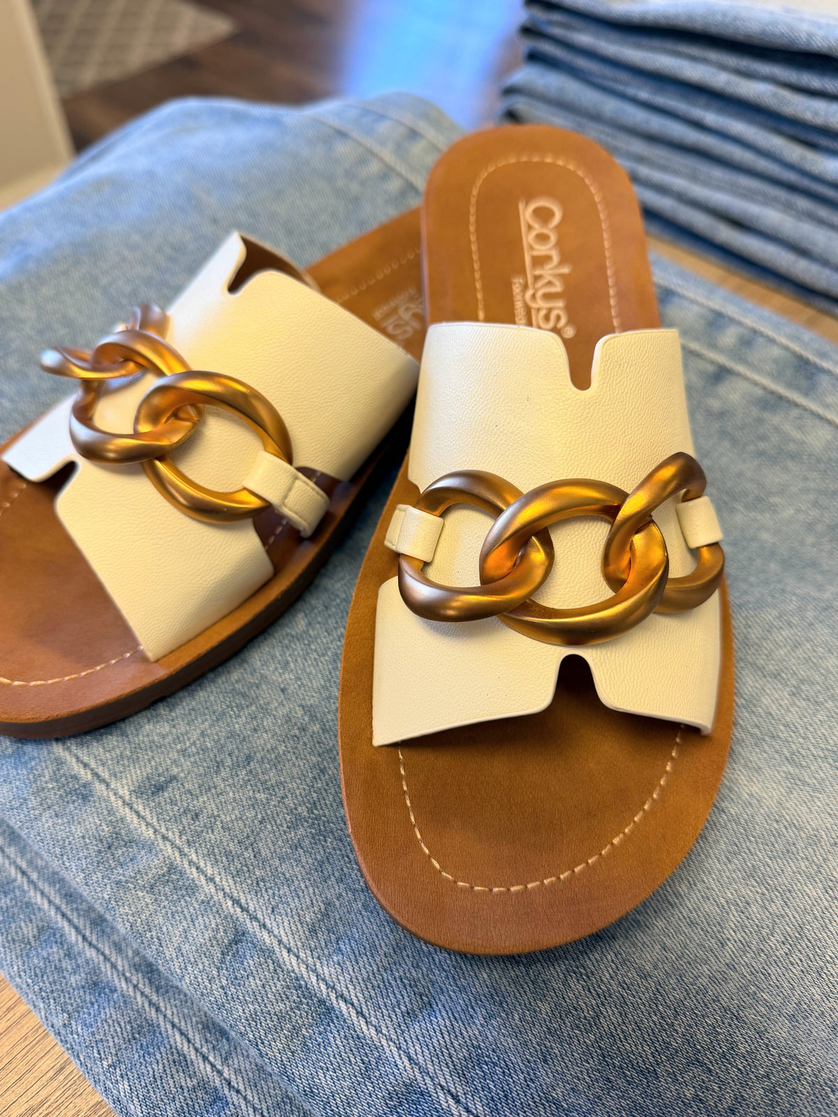 Corky's Chain Letter Sandal | Ivory