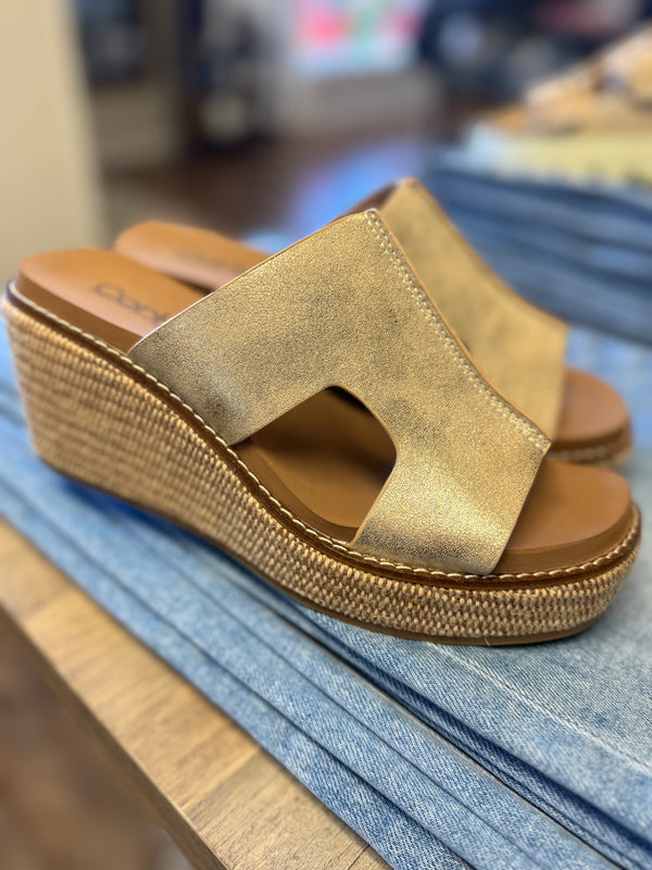 Corky's Kiss N Tell Sandal | Washed Gold Metallic