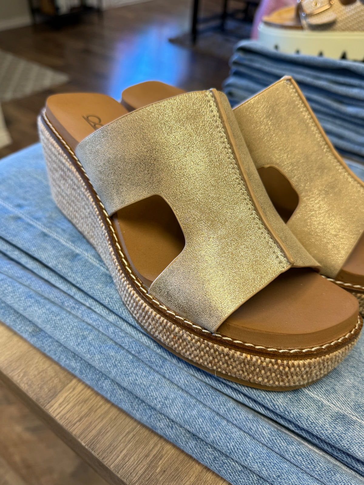 Corky's Kiss N Tell Sandal | Washed Gold Metallic