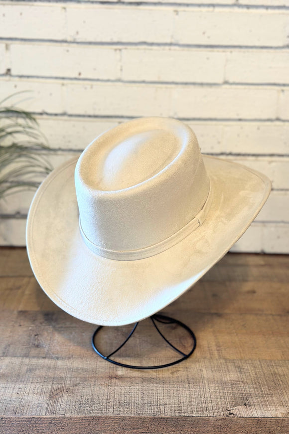 Vegan Suede Gambler Cowboy Hat | Ivory