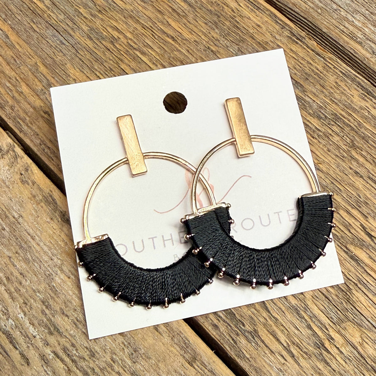 Modern Thread Wrap Earrings | Black