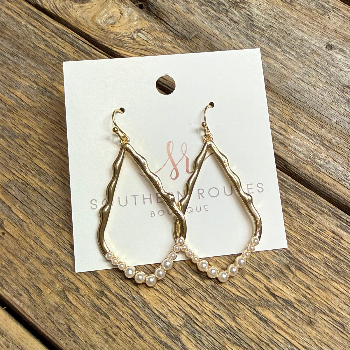 Pearl Teardrop Earrings | Gold