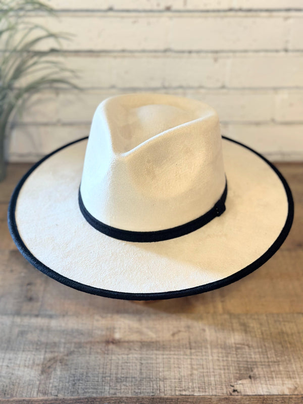 Vegan Suede Flat Brim Rancher Hat | Ivory/Black