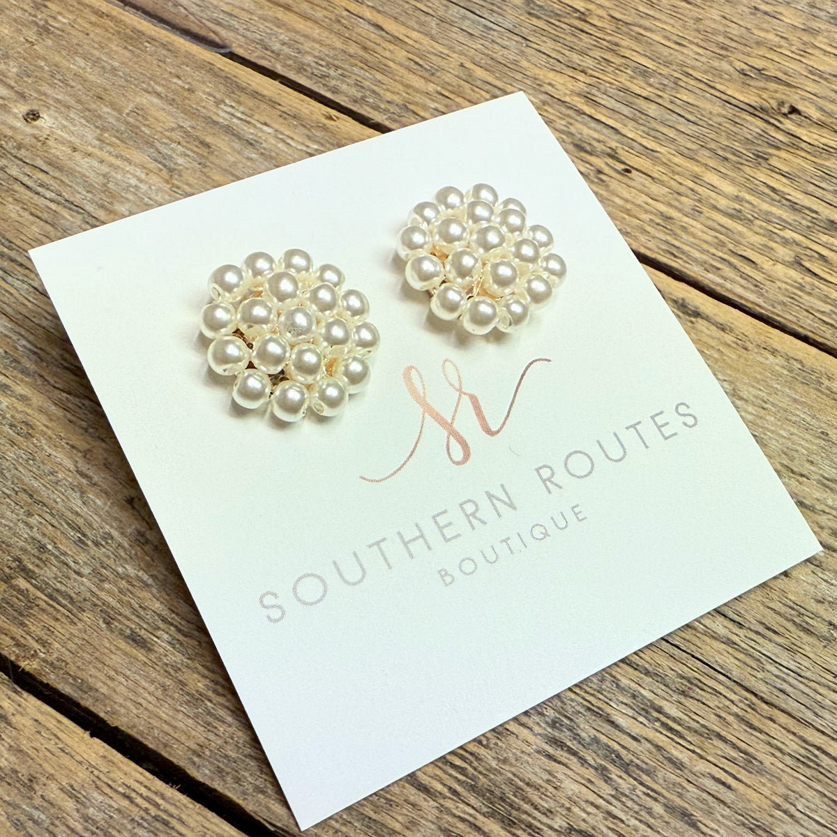 Large Pearl Cluster Stud Earrings | Gold