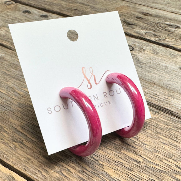 Shiny Hoop Earrings | Fuchsia