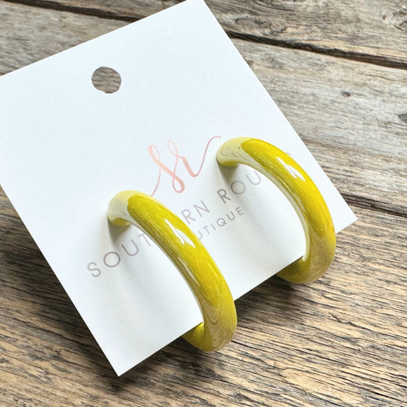Shiny Hoop Earrings | Yellow