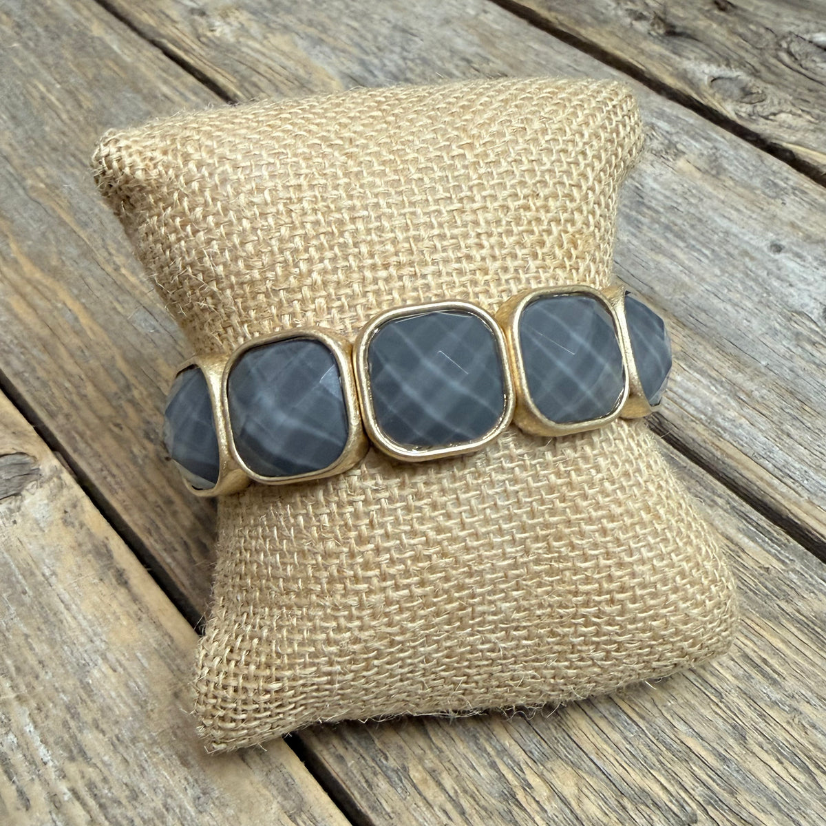 Beveled Stretch Bracelet | Grey