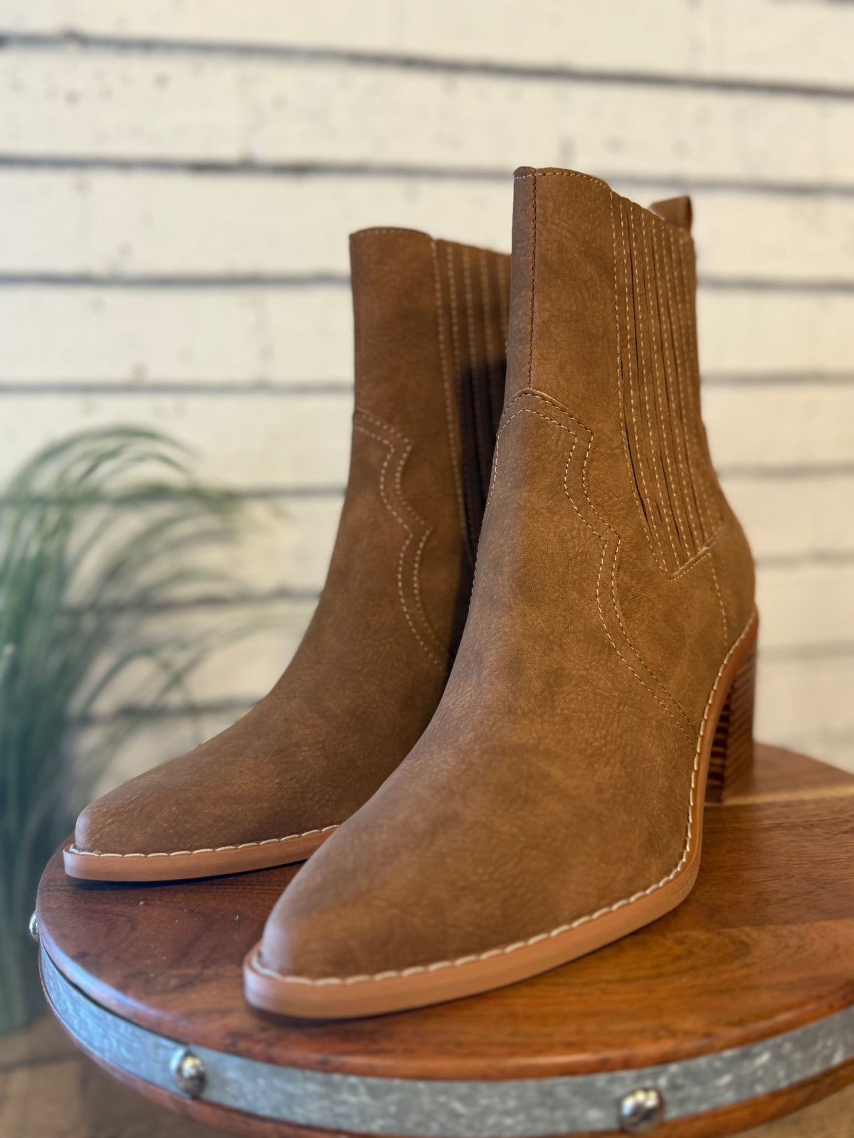 The Addison Paneled Western Boot | Brown
