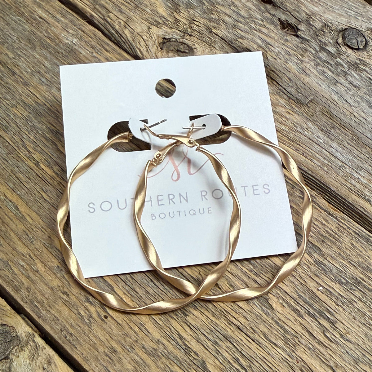 Twisted Hoop Earrings | Gold