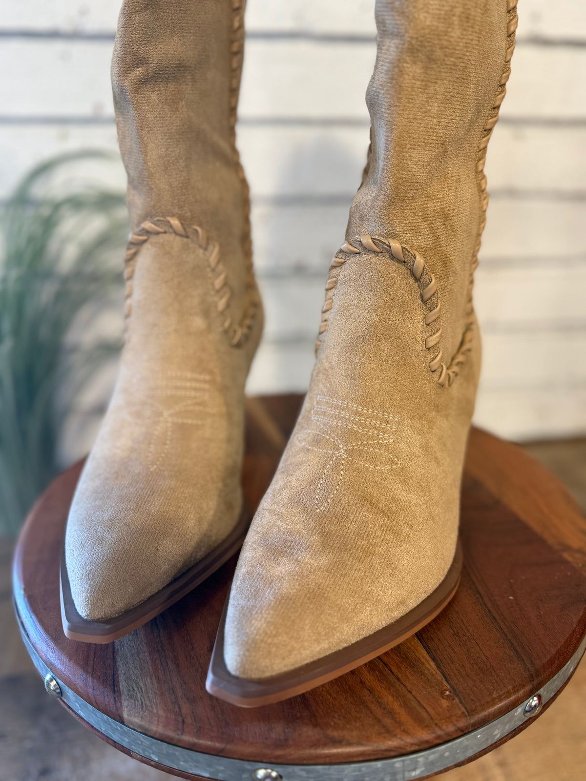 The Tilley Whipstitch Western Boot | Almond