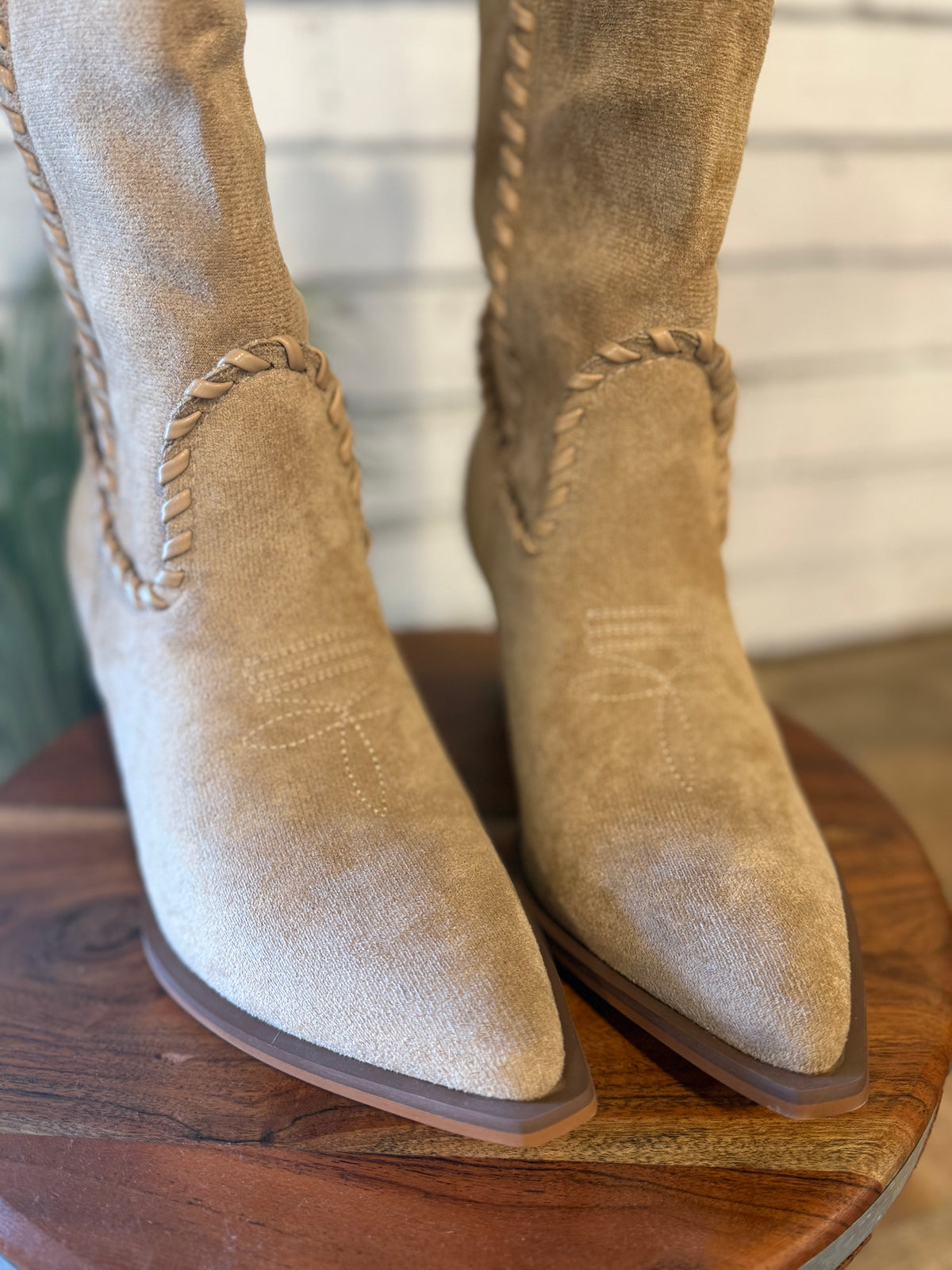 The Tilley Whipstitch Western Boot | Almond