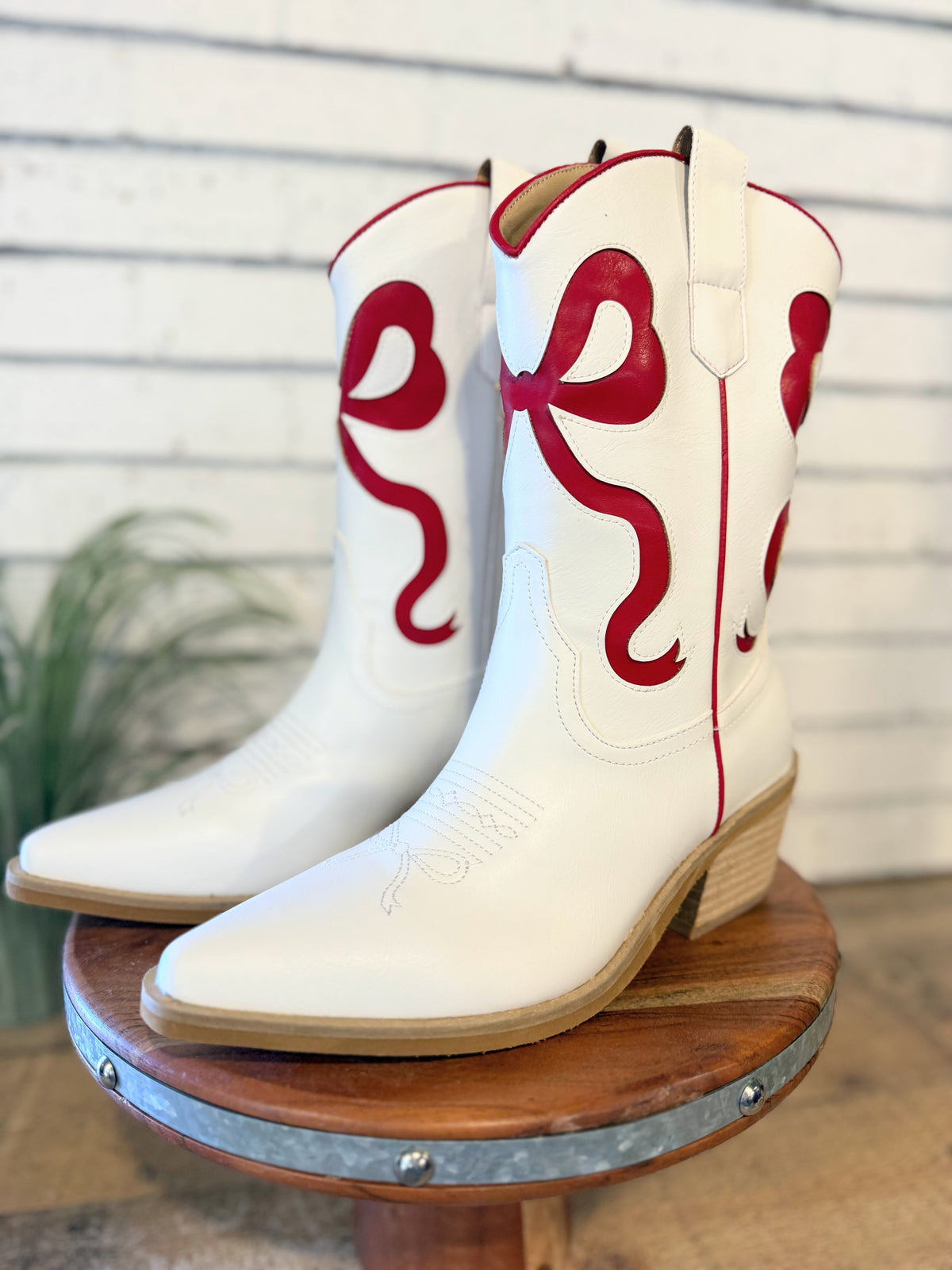 Ribbon Coquette Booties | White/Red