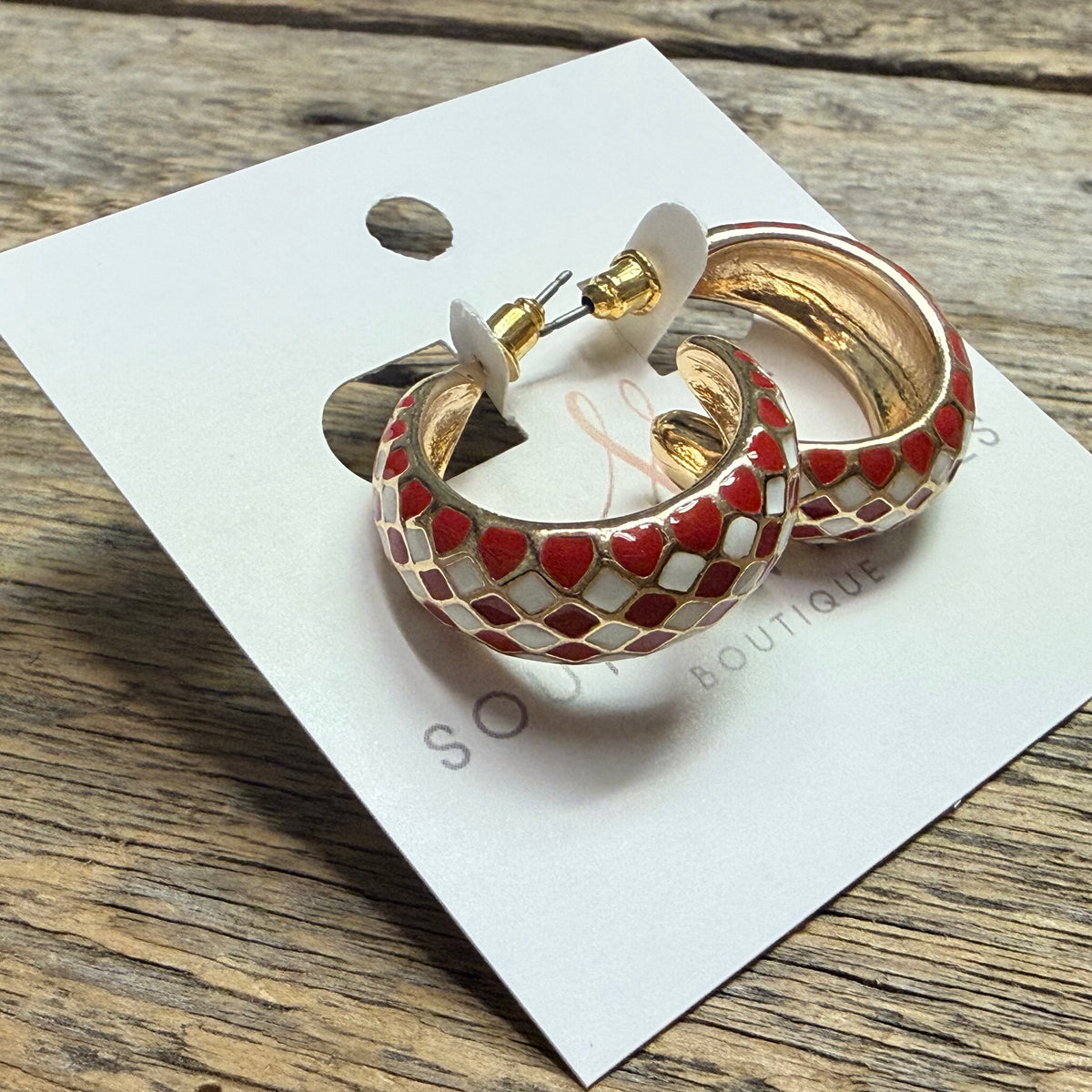 Houndstooth Huggie Hoop Earrings | Red/White