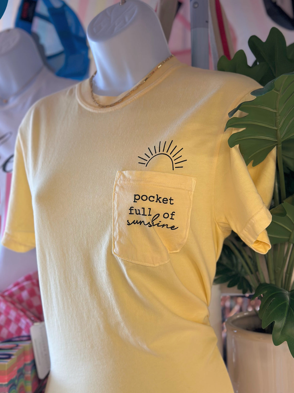 Pocket Full Of Sunshine Tee | Yellow