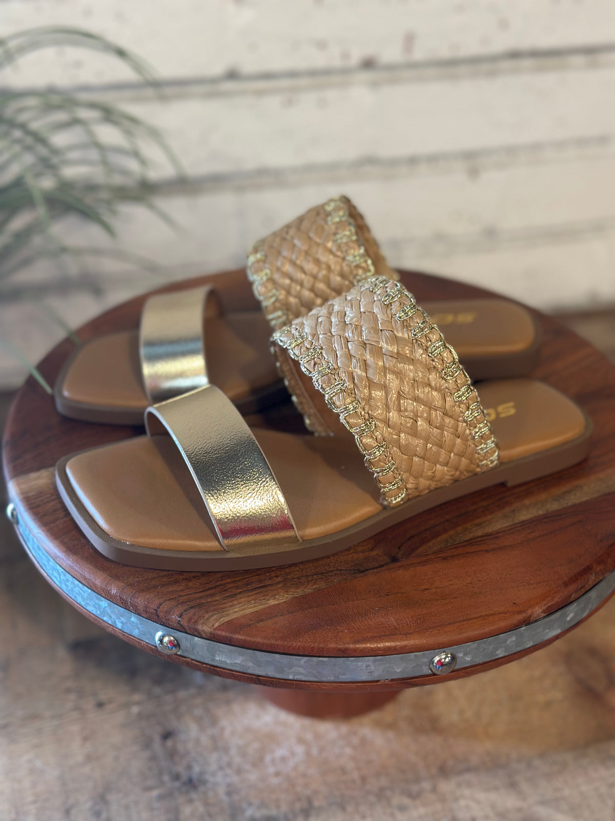 The Lysett Sandal | Gold
