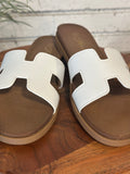 The Crucial Sandal | White