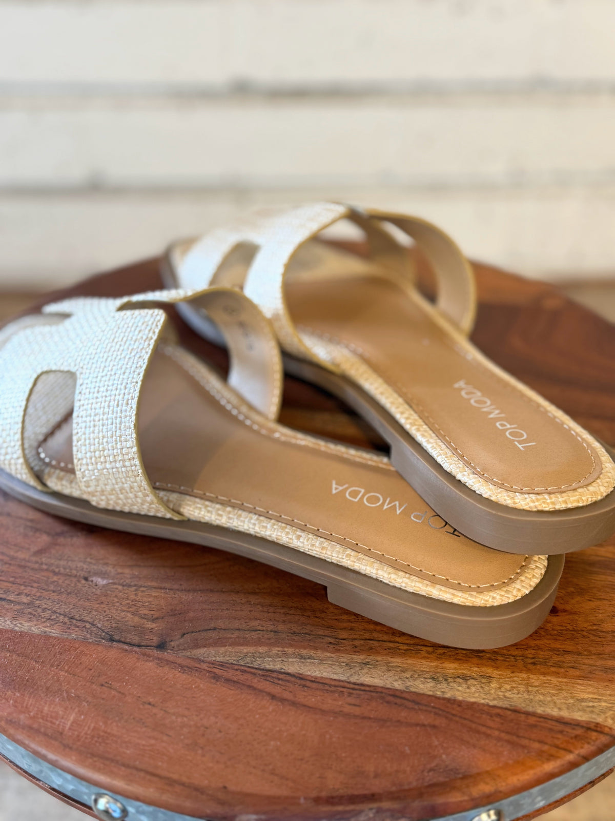 Elio Flat Sandal | Beige Raffia