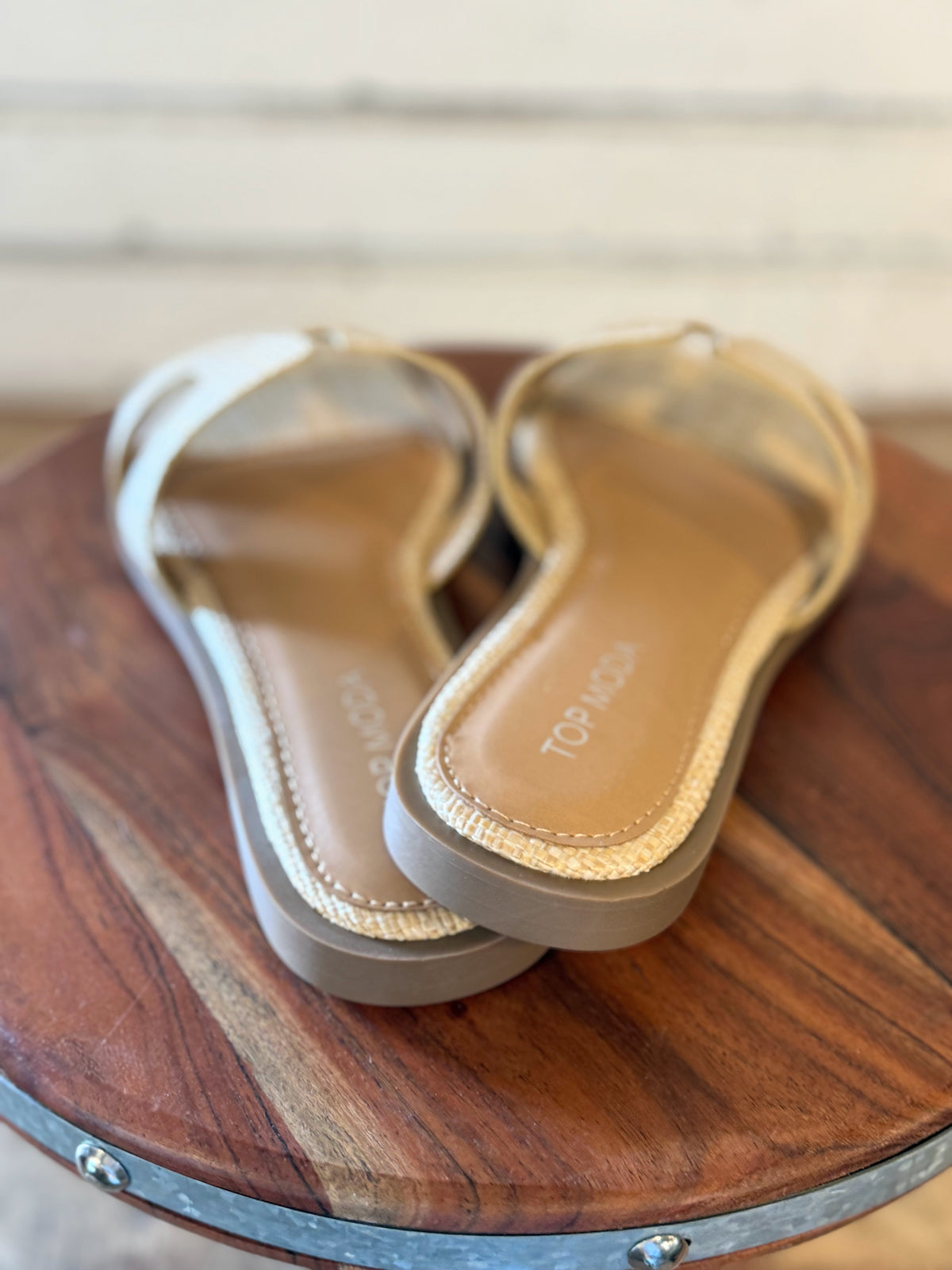 Elio Flat Sandal | Beige Raffia