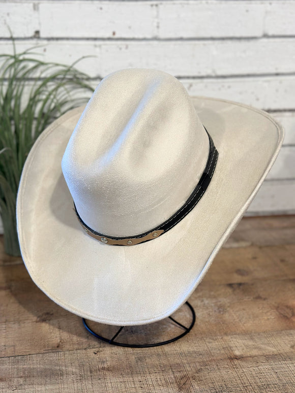 Vegan Suede Western Cowboy Hat | Ivory