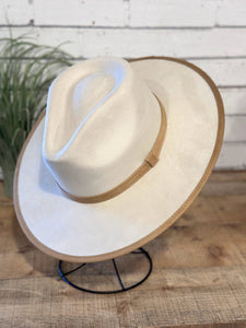 Vegan Suede Flat Brim Rancher Hat | Ivory/Tan