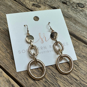 Twisted Chain Link Earrings | Gold
