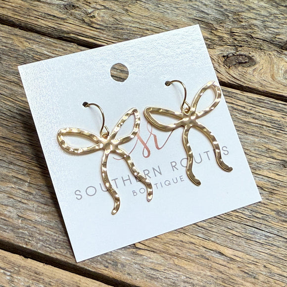 18k Gold Dipped Hammered Ribbon Bow Earrings | Gold
