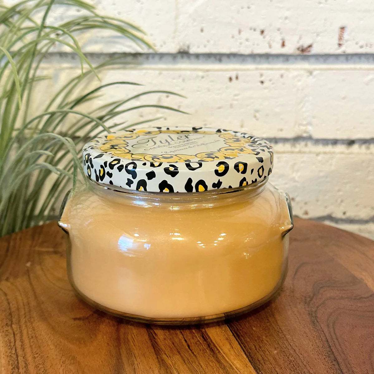LEGENDARY Candle 22 oz. 2-Wick