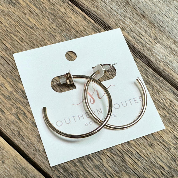 Simple Hoop Earrings | Gold