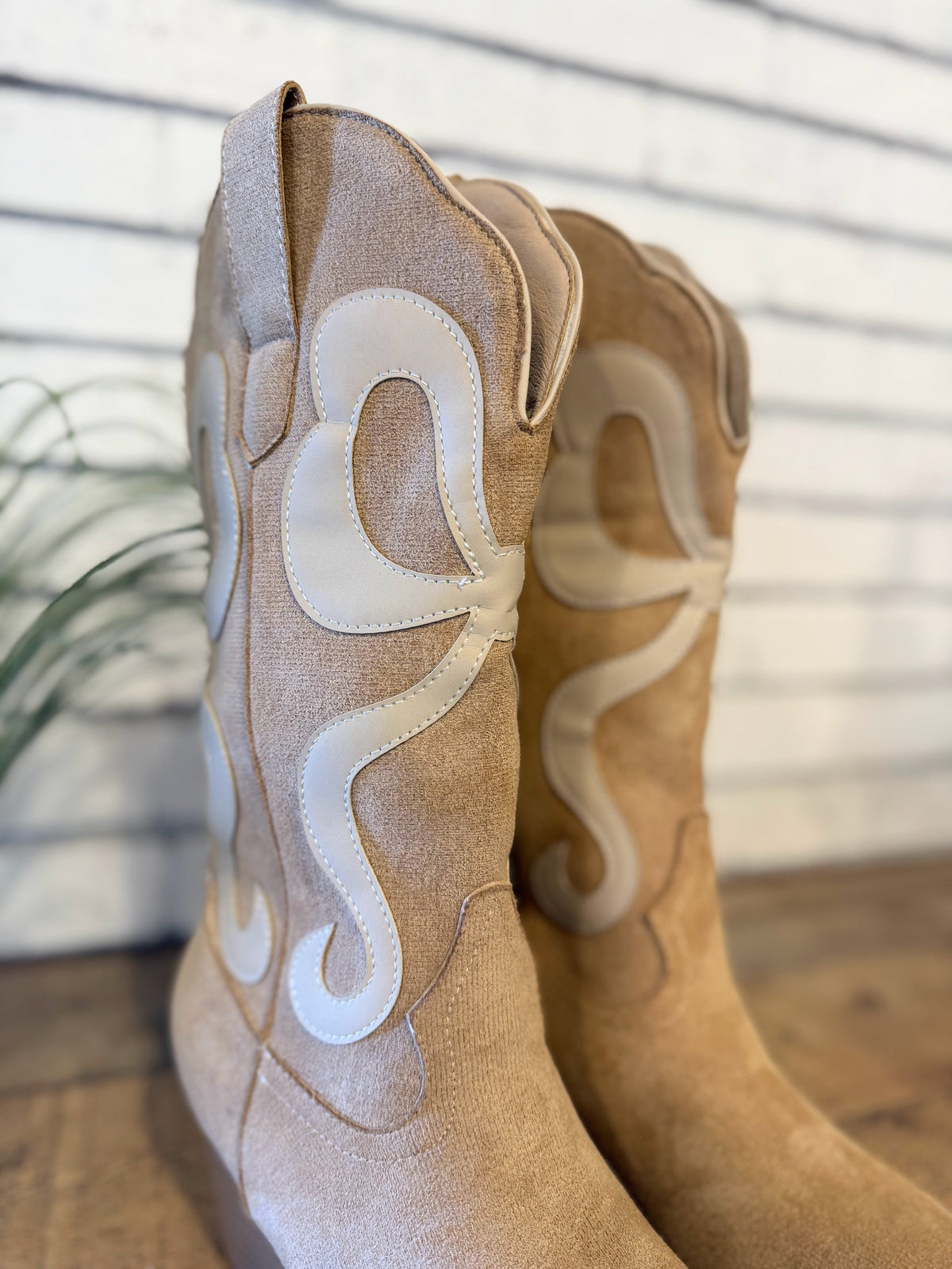 The Bowie | Almond Western Bow Boot