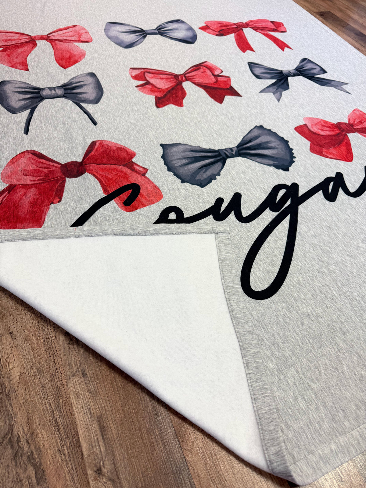 Ribbon Bow Cougars Sweatshirt Blanket | Ash Grey