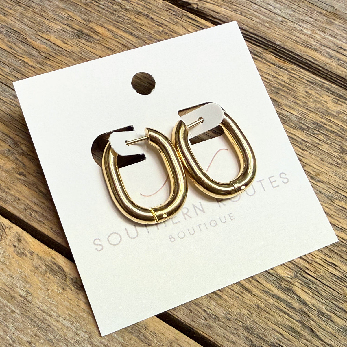 Oval Hoop Huggie Earrings | 18k Gold-Plated