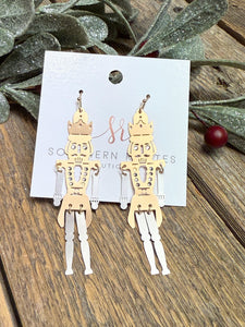 Satin Metal Nutcracker Earrings | Gold/Silver