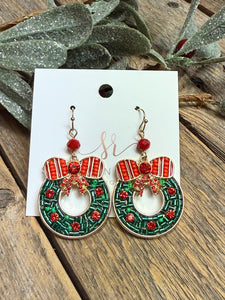 Christmas Wreath Bow Earrings | Red/Green