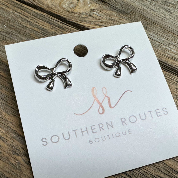 Bow Stud Earrings | Silver
