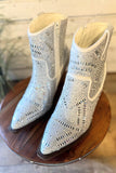 The Maze Sparkling Boot | White Silver