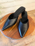The Adina Pointed Toe Mule Heels | Black