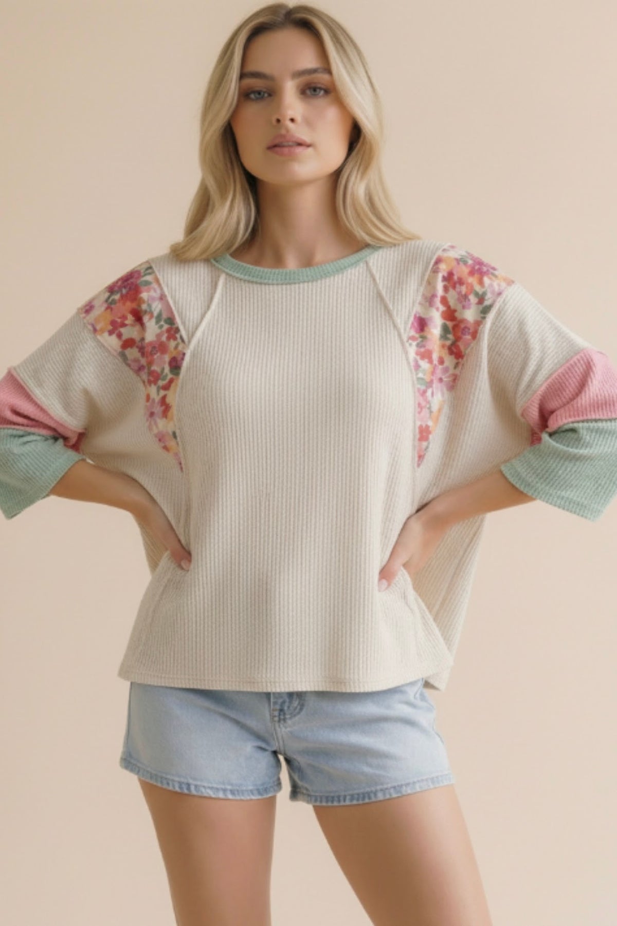 Ribbed Floral Loose Fit Top | Oatmeal/Coral/Sage