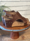 Corky's Carley Wedge | Tobacco