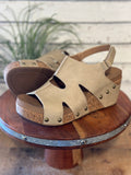 Corky's Cut It Out Wedge | Taupe