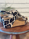 Corky's Carley Wedge | Gold Leopard