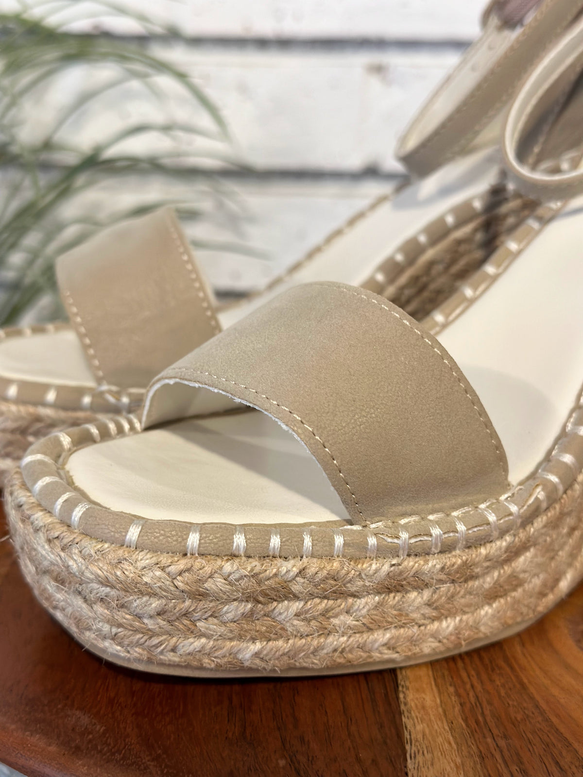 The Madrid Wedge Sandal | Taupe