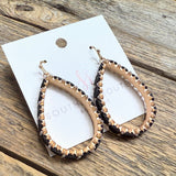 Wood/Pearl Accent Teardrop Earrings | Gold/Black