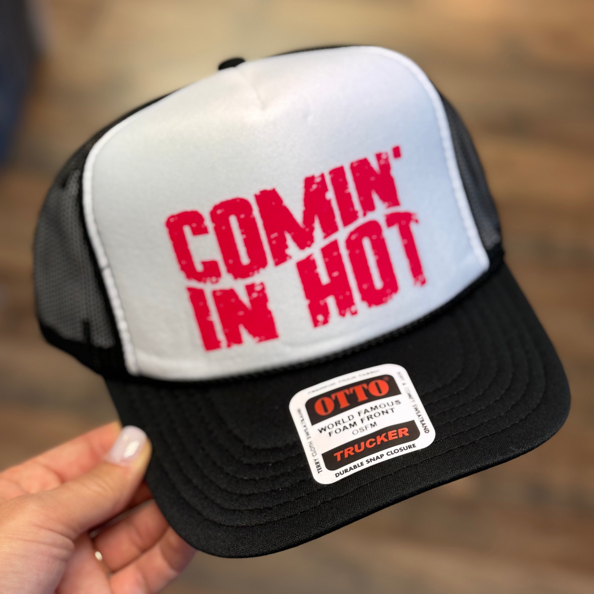 Comin In Hot Foam Trucker Cap | Black/Hot Pink