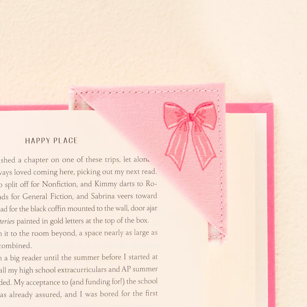 Corner Keeper Fabric Bookmark | Pink Bow