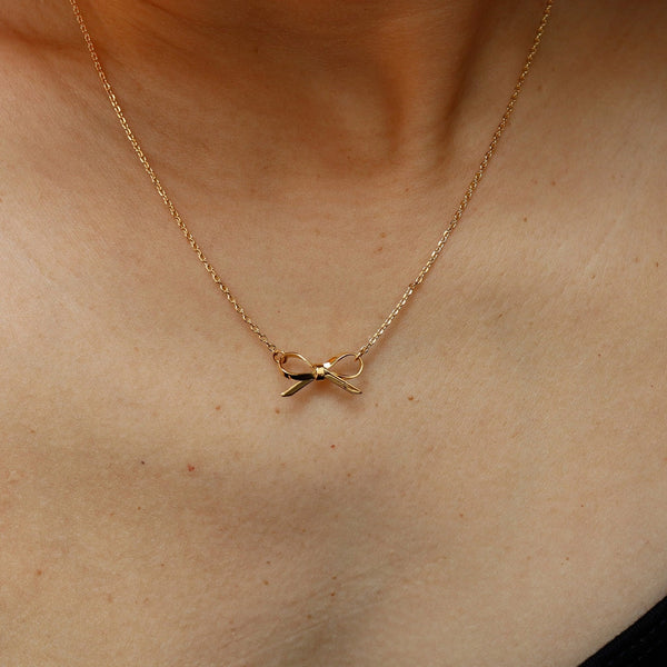 18k Stainless Bow Necklace | Gold