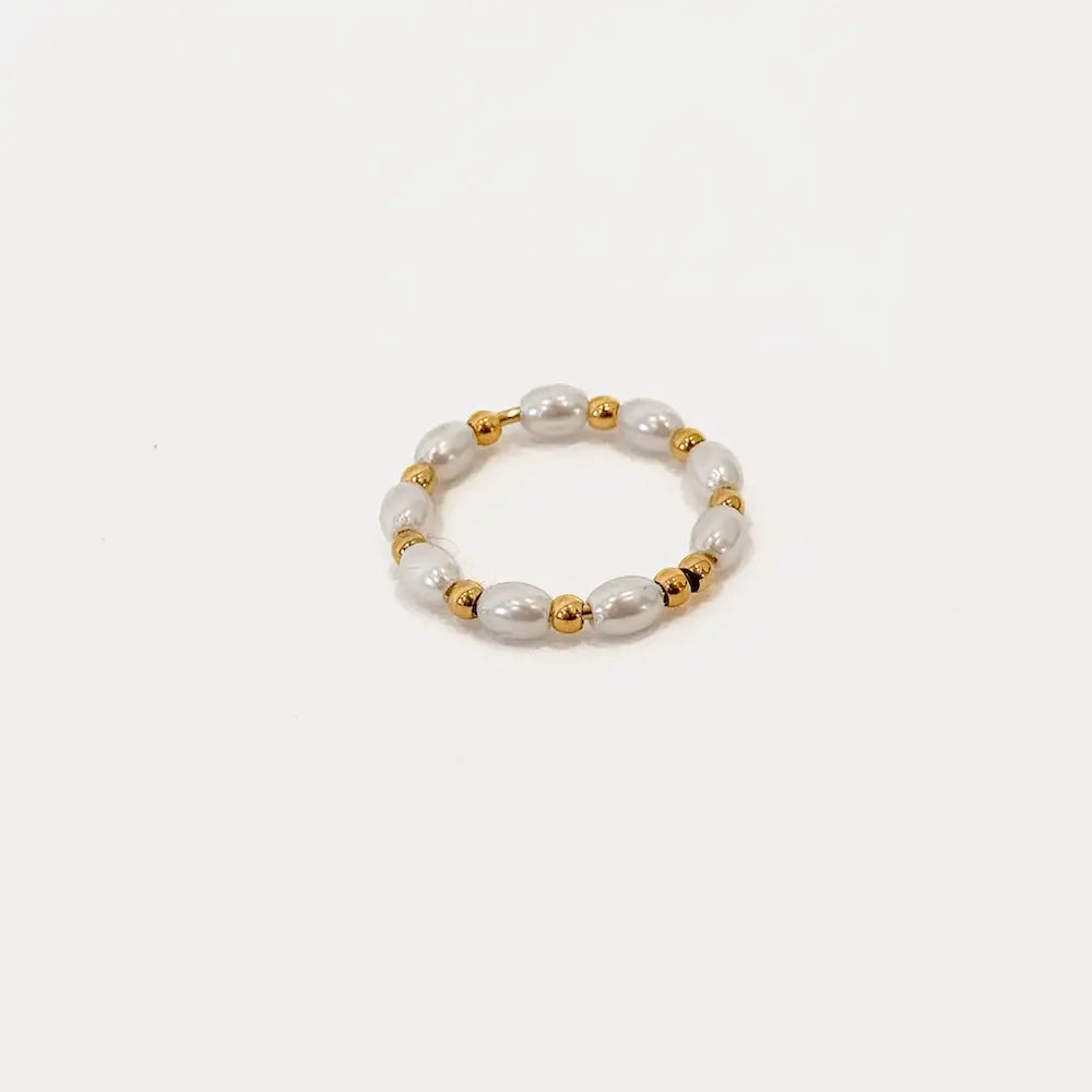 Delightful Pearl Ring | Gold