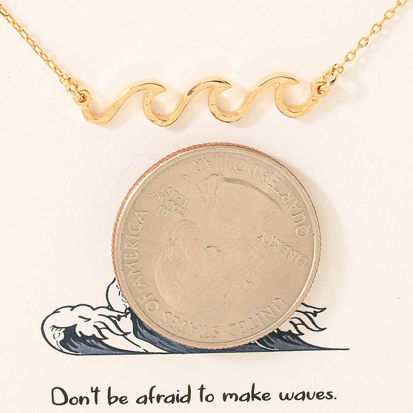 Crashing Waves Necklace | Gold